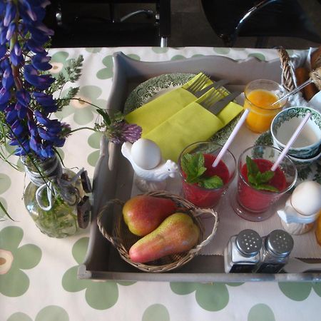 אלבורח Bed And Breakfast De Zwanebloem מראה חיצוני תמונה